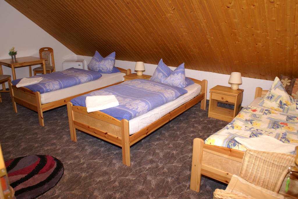 Biggis Waldpension Michendorf Kamer foto